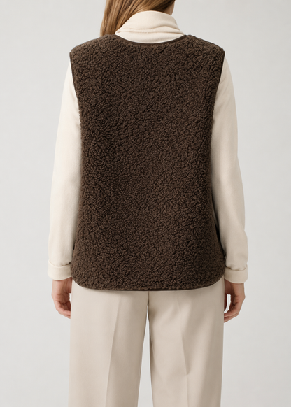 Women’s Sleeveless Button-Down Gilet | Lightweight Layering Waistcoat | Nova Muse