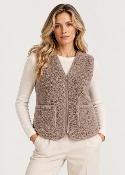 Women’s Sleeveless Button-Down Gilet | Lightweight Layering Waistcoat | Nova Muse
